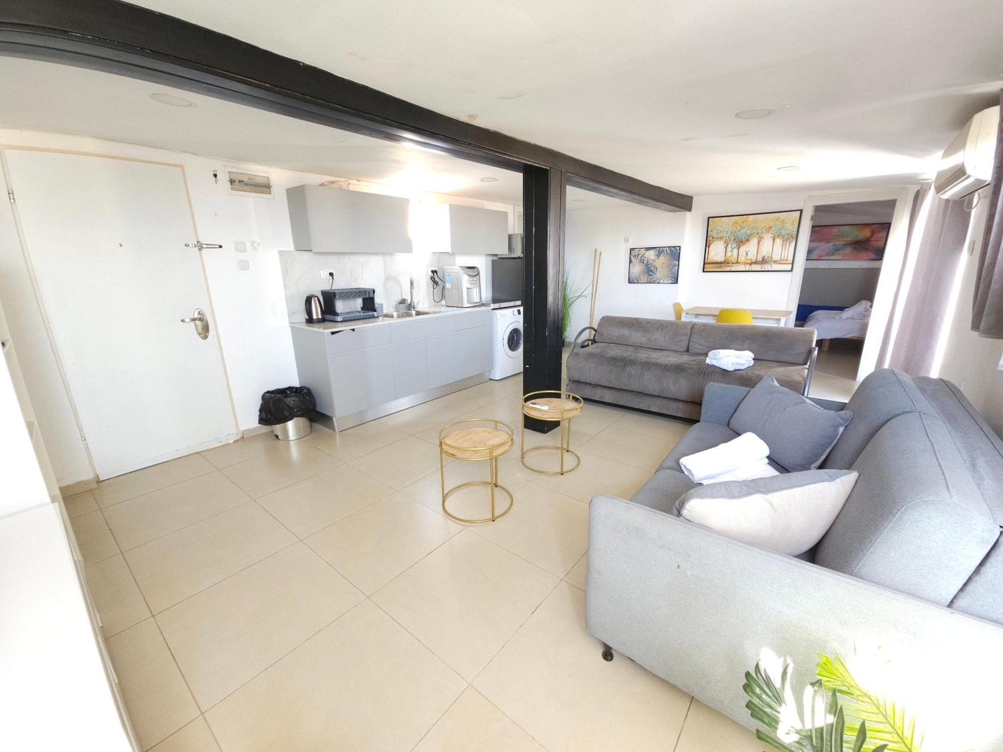 Barak Royal Suites 20 Sea View - ג'קוזי בחצר ומרפסות עם נוף לים エイラート エクステリア 写真